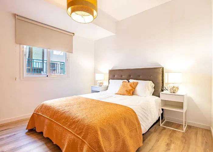 Happy Lounge フエンヒロラ