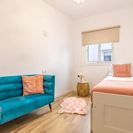 Happy Lounge Apartment *