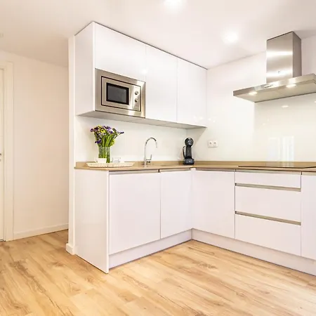 Happy Lounge فوينخيرولا