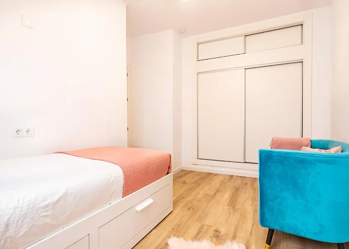 Happy Lounge * فوينخيرولا